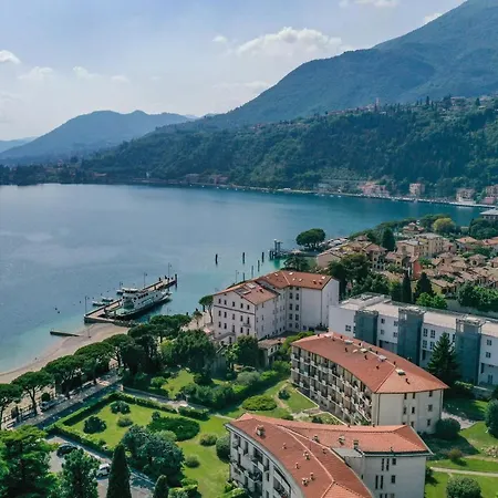 Dialma's Apartment *